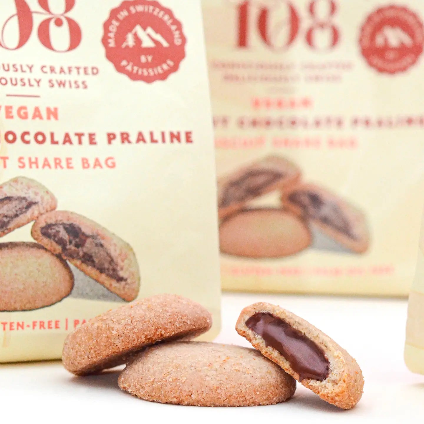 Rhythm 108 | Hazelnut Chocolate Praline Biscuit Share Bag (135g)