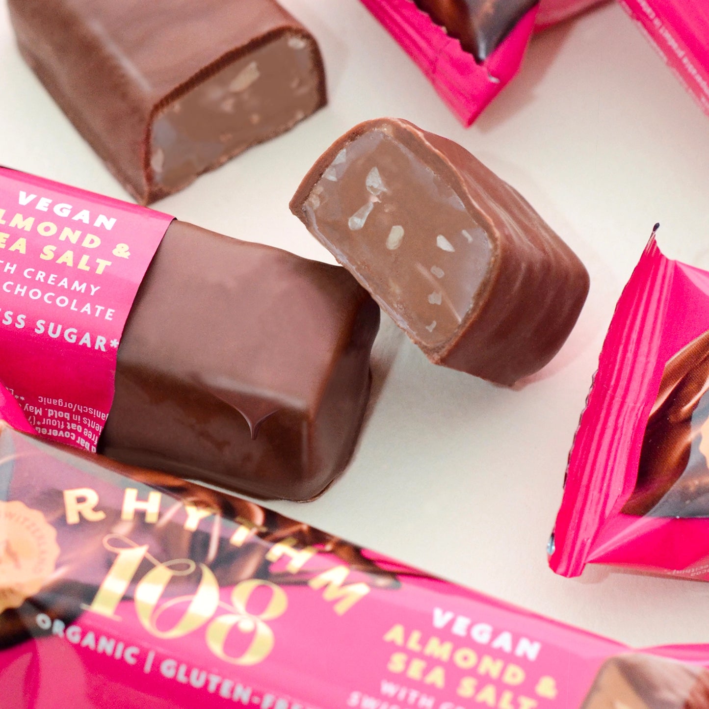 Rhythm 108 | Mini Almond & Sea Salt Chocolate (33g)