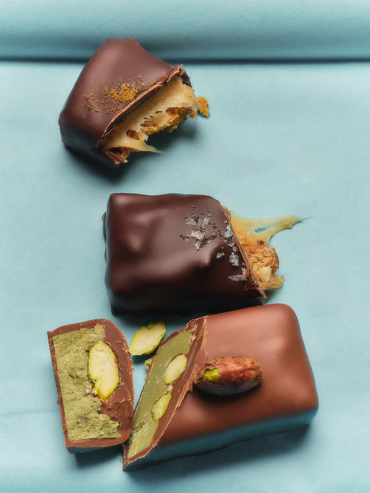 Loco Love | Pistachio Praline Wellness Chocolate (70g)