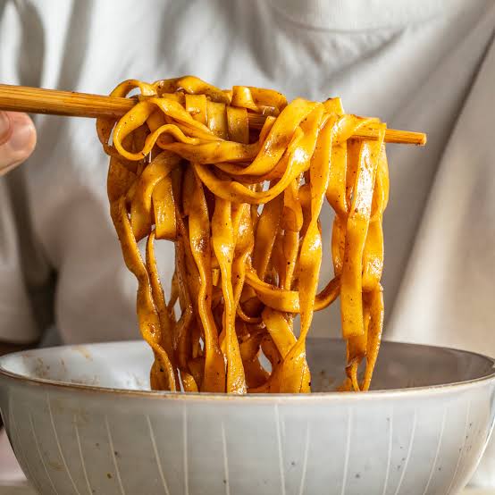 Momofuku | Noodles: Soy & Scallion (95g single serving)