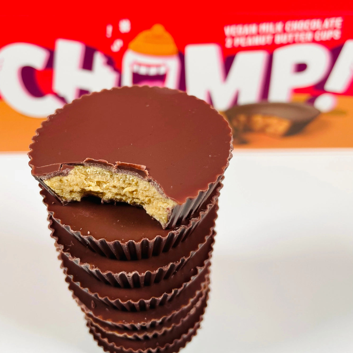 Chomp | Chocolate Nutpucks (57g)